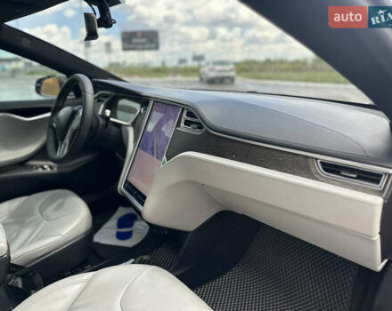 Коричневий Тесла Модель С, об'ємом двигуна 0 л та пробігом 236 тис. км за 15800 $, фото 23 на Automoto.ua