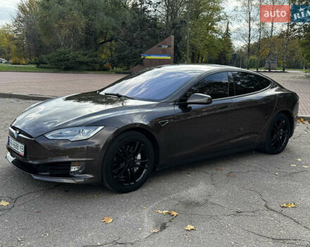 Коричневий Тесла Модель С, об'ємом двигуна 0 л та пробігом 190 тис. км за 13600 $, фото 9 на Automoto.ua