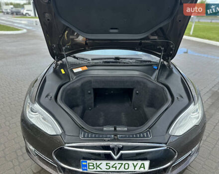 Коричневий Тесла Модель С, об'ємом двигуна 0 л та пробігом 236 тис. км за 15800 $, фото 26 на Automoto.ua