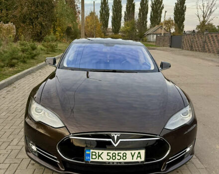 Коричневый Тесла Модель С, объемом двигателя 0 л и пробегом 268 тыс. км за 13000 $, фото 3 на Automoto.ua