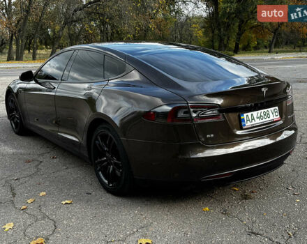 Коричневий Тесла Модель С, об'ємом двигуна 0 л та пробігом 190 тис. км за 13600 $, фото 7 на Automoto.ua