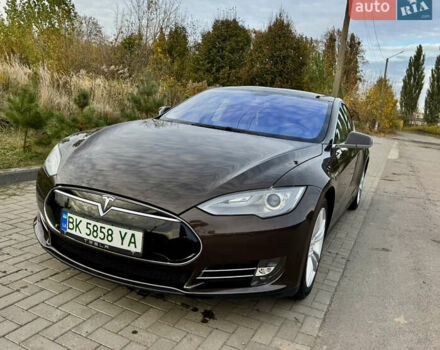 Коричневый Тесла Модель С, объемом двигателя 0 л и пробегом 268 тыс. км за 13000 $, фото 24 на Automoto.ua