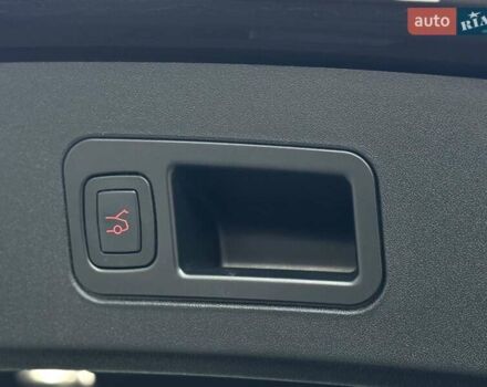 Коричневий Тесла Модель С, об'ємом двигуна 0 л та пробігом 260 тис. км за 12990 $, фото 44 на Automoto.ua