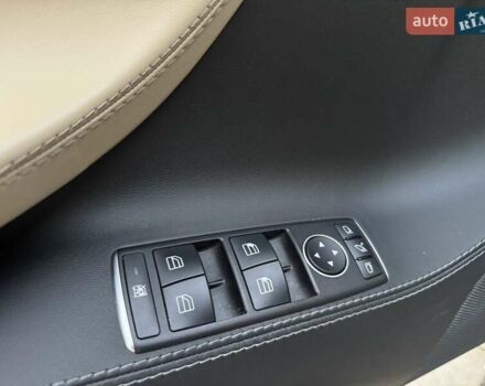 Коричневий Тесла Модель С, об'ємом двигуна 0 л та пробігом 260 тис. км за 12990 $, фото 48 на Automoto.ua