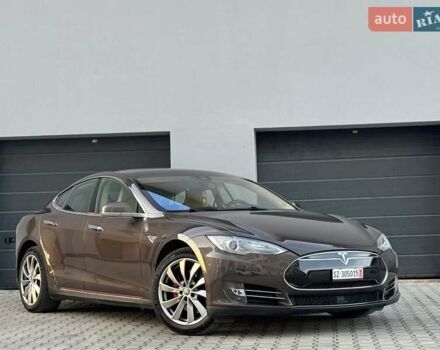 Коричневий Тесла Модель С, об'ємом двигуна 0 л та пробігом 260 тис. км за 12990 $, фото 64 на Automoto.ua