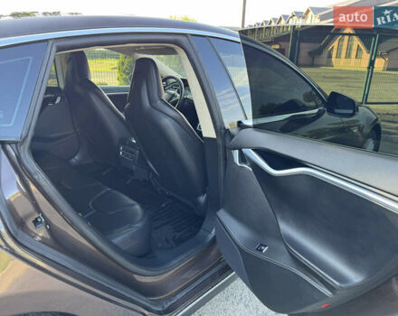 Коричневый Тесла Модель С, объемом двигателя 0 л и пробегом 132 тыс. км за 14500 $, фото 13 на Automoto.ua