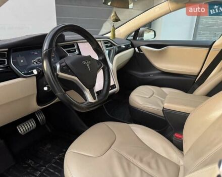 Коричневий Тесла Модель С, об'ємом двигуна 0 л та пробігом 260 тис. км за 12990 $, фото 54 на Automoto.ua