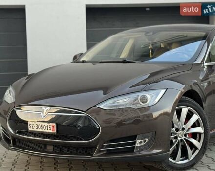Коричневий Тесла Модель С, об'ємом двигуна 0 л та пробігом 260 тис. км за 12990 $, фото 13 на Automoto.ua