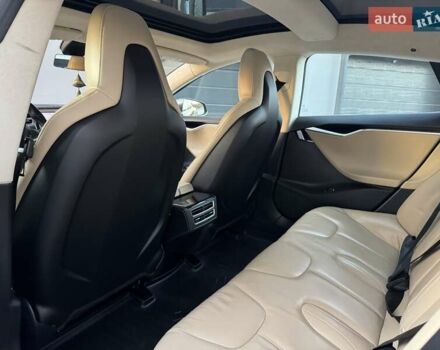 Коричневий Тесла Модель С, об'ємом двигуна 0 л та пробігом 260 тис. км за 12990 $, фото 50 на Automoto.ua