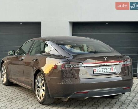 Коричневий Тесла Модель С, об'ємом двигуна 0 л та пробігом 260 тис. км за 12990 $, фото 18 на Automoto.ua
