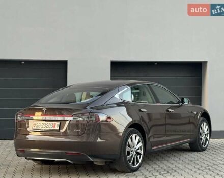 Коричневий Тесла Модель С, об'ємом двигуна 0 л та пробігом 260 тис. км за 12990 $, фото 7 на Automoto.ua