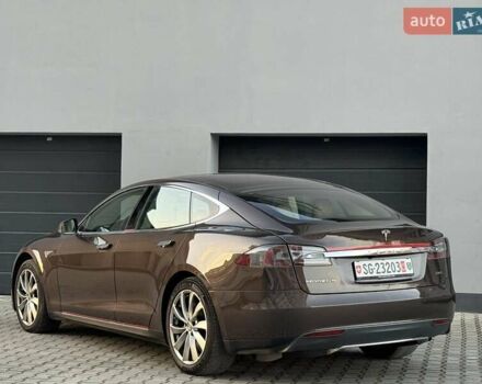 Коричневий Тесла Модель С, об'ємом двигуна 0 л та пробігом 260 тис. км за 12990 $, фото 19 на Automoto.ua