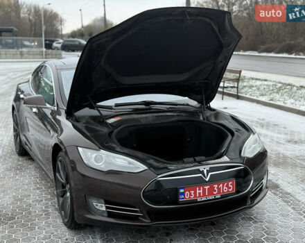 Коричневый Тесла Модель С, объемом двигателя 0 л и пробегом 220 тыс. км за 12200 $, фото 16 на Automoto.ua