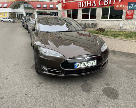 Коричневий Тесла Модель С, об'ємом двигуна 0 л та пробігом 119 тис. км за 14333 $, фото 2 на Automoto.ua