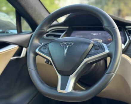 Тесла Модель С 2015 в Киеве на Automoto.ua Коричневый Тесла Модель С, объемом двигателя 0 л и пробегом 80 тыс. км за 5500 $, фото 8 на Automoto.ua