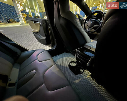 Коричневый Тесла Модель С, объемом двигателя 0 л и пробегом 99 тыс. км за 16500 $, фото 25 на Automoto.ua