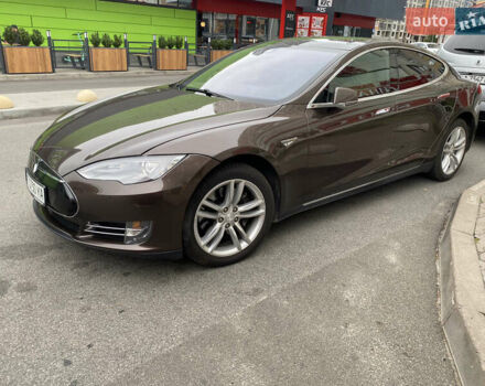 Коричневий Тесла Модель С, об'ємом двигуна 0 л та пробігом 119 тис. км за 14333 $, фото 4 на Automoto.ua