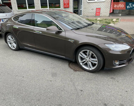 Коричневий Тесла Модель С, об'ємом двигуна 0 л та пробігом 119 тис. км за 14333 $, фото 15 на Automoto.ua