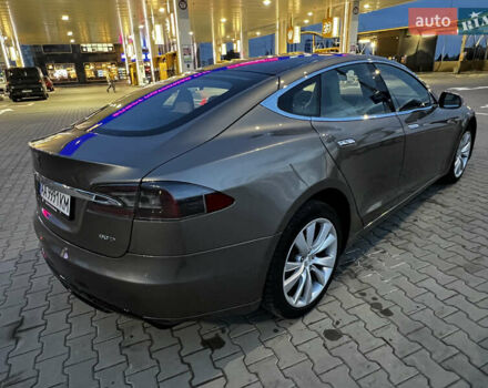 Коричневый Тесла Модель С, объемом двигателя 0 л и пробегом 99 тыс. км за 16500 $, фото 9 на Automoto.ua