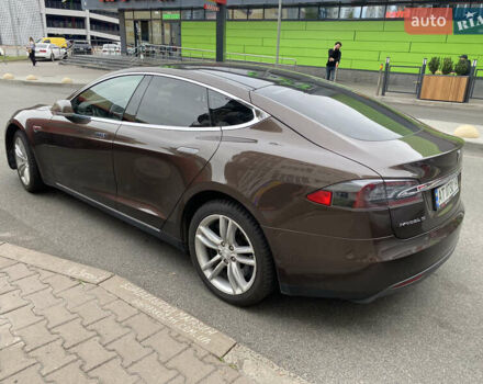Коричневий Тесла Модель С, об'ємом двигуна 0 л та пробігом 119 тис. км за 14333 $, фото 5 на Automoto.ua