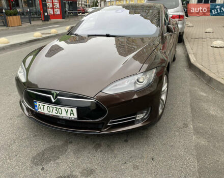 Коричневий Тесла Модель С, об'ємом двигуна 0 л та пробігом 119 тис. км за 14333 $, фото 1 на Automoto.ua