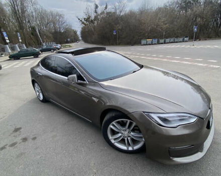 Тесла Модель С 2016 в Полтаве на Automoto.ua Коричневый Тесла Модель С, объемом двигателя 0 л и пробегом 143 тыс. км за 15800 $, фото 5 на Automoto.ua