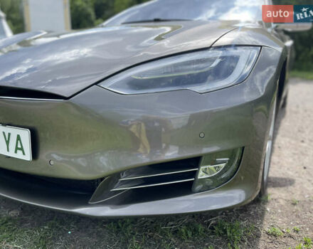 Коричневий Тесла Модель С, об'ємом двигуна 0 л та пробігом 123 тис. км за 23400 $, фото 43 на Automoto.ua