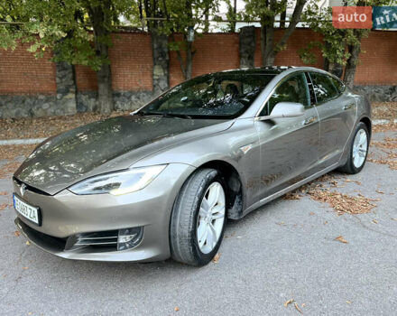 Коричневий Тесла Модель С, об'ємом двигуна 0 л та пробігом 121 тис. км за 21500 $, фото 7 на Automoto.ua