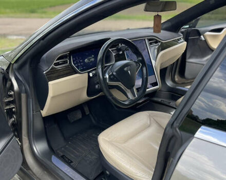 Коричневий Тесла Модель С, об'ємом двигуна 0 л та пробігом 123 тис. км за 23400 $, фото 22 на Automoto.ua