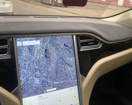 Тесла Модель С 2016 в Полтаве на Automoto.ua Коричневый Тесла Модель С, объемом двигателя 0 л и пробегом 143 тыс. км за 15800 $, фото 14 на Automoto.ua