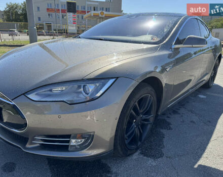 Тесла Модель С 2016 в Харькове на Automoto.ua Коричневый Тесла Модель С, объемом двигателя 0 л и пробегом 205 тыс. км за 16500 $, фото 4 на Automoto.ua