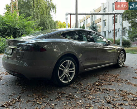 Коричневий Тесла Модель С, об'ємом двигуна 0 л та пробігом 121 тис. км за 21500 $, фото 4 на Automoto.ua