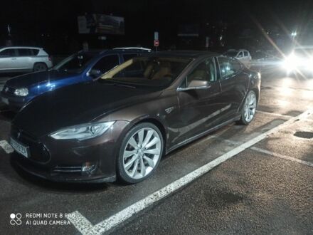 Коричневый Тесла Модель С, объемом двигателя 0 л и пробегом 230 тыс. км за 14000 $, фото 1 на Automoto.ua