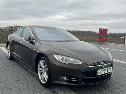 Коричневый Тесла Модель С, объемом двигателя 0 л и пробегом 301 тыс. км за 9050 $, фото 1 на Automoto.ua