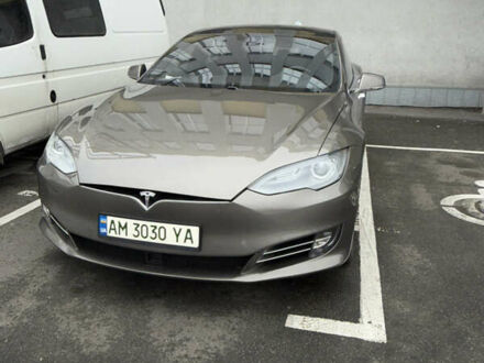 Коричневый Тесла Модель С, объемом двигателя 0 л и пробегом 136 тыс. км за 18000 $, фото 1 на Automoto.ua