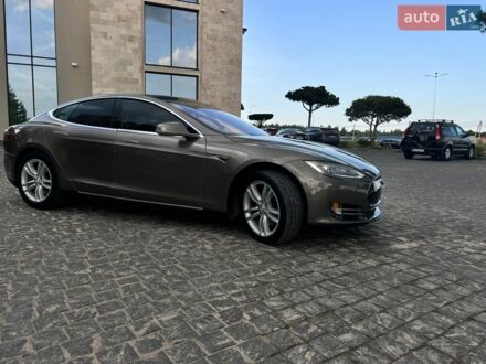 Коричневий Тесла Модель С, об'ємом двигуна 0 л та пробігом 166 тис. км за 14550 $, фото 1 на Automoto.ua