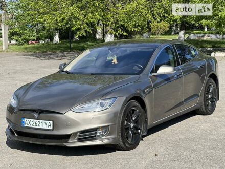 Коричневий Тесла Модель С, об'ємом двигуна 0 л та пробігом 107 тис. км за 21500 $, фото 1 на Automoto.ua