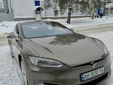 Коричневий Тесла Модель С, об'ємом двигуна 0 л та пробігом 140 тис. км за 15000 $, фото 1 на Automoto.ua
