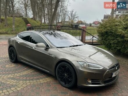 Коричневый Тесла Модель С, объемом двигателя 0 л и пробегом 250 тыс. км за 15500 $, фото 1 на Automoto.ua