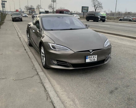 Коричневий Тесла Модель С, об'ємом двигуна 0 л та пробігом 170 тис. км за 18500 $, фото 1 на Automoto.ua