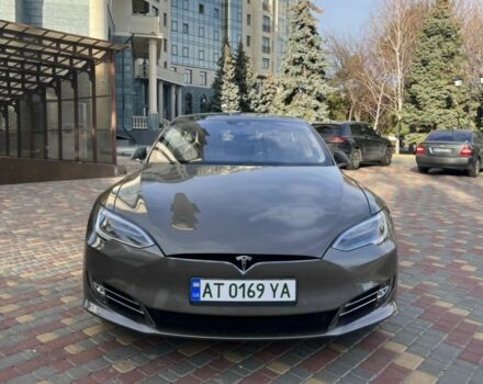 Коричневый Тесла Модель С, объемом двигателя 0 л и пробегом 95 тыс. км за 22000 $, фото 1 на Automoto.ua