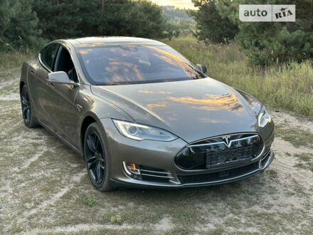 Тесла Модель С 2016 в Харькове на Automoto.ua Коричневый Тесла Модель С, объемом двигателя 0 л и пробегом 205 тыс. км за 20500 $, фото 1 на Automoto.ua