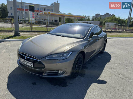 Тесла Модель С 2016 в Харькове на Automoto.ua Коричневый Тесла Модель С, объемом двигателя 0 л и пробегом 205 тыс. км за 16500 $, фото 1 на Automoto.ua