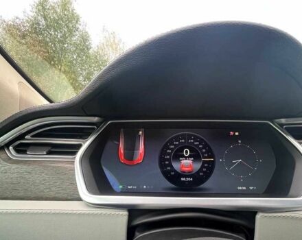 Красный Тесла Модель С, объемом двигателя 0 л и пробегом 98 тыс. км за 13000 $, фото 2 на Automoto.ua