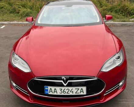 Красный Тесла Модель С, объемом двигателя 0 л и пробегом 98 тыс. км за 13000 $, фото 6 на Automoto.ua