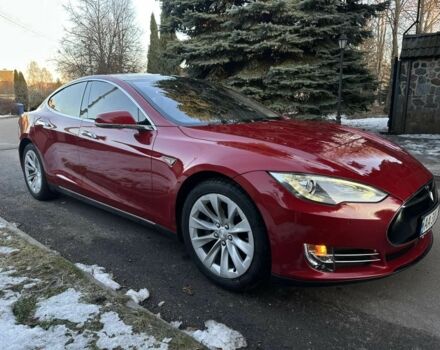 Красный Тесла Модель С, объемом двигателя 0 л и пробегом 169 тыс. км за 13900 $, фото 7 на Automoto.ua