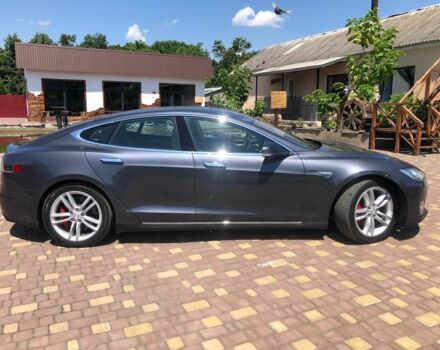 Червоний Тесла Модель С, об'ємом двигуна 0 л та пробігом 132 тис. км за 14999 $, фото 3 на Automoto.ua