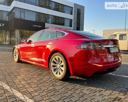 Червоний Тесла Модель С, об'ємом двигуна 0 л та пробігом 65 тис. км за 35700 $, фото 2 на Automoto.ua