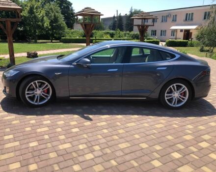 Червоний Тесла Модель С, об'ємом двигуна 0 л та пробігом 132 тис. км за 14999 $, фото 7 на Automoto.ua