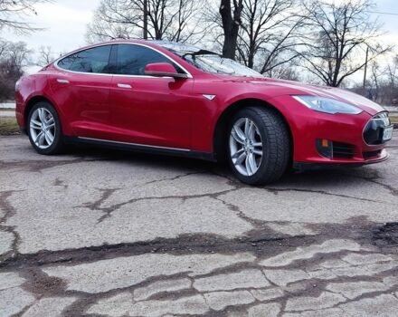 Красный Тесла Модель С, объемом двигателя 0 л и пробегом 191 тыс. км за 13000 $, фото 9 на Automoto.ua